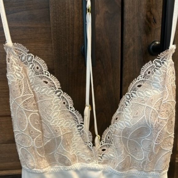 Flora Nikrooz Cream Chemise Satin Elegance - Picture 5 of 7